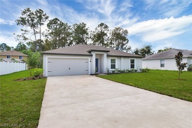 218 Manasota St, Fort Myers, FL 33913 - photo 2