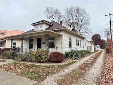 405 N Front St, North Manchester, IN 46962 - photo 2