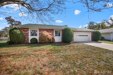 351A Jutland Dr unit A, Monroe Township, NJ 08831 - photo 3