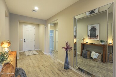 Mirage Sky - Foyer