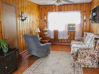 2 Mainview Ave, Warren, RI 02885 - photo 5