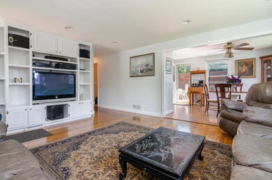 39 Spruce Dr, Pocasset, MA 02559 - photo 3