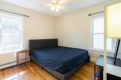 4 Hardwick St unit 2, Cambridge, MA 02141 - photo 7