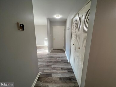 846 Quince Orchard Blvd unit 1, Gaithersburg, MD 20878 - photo 2