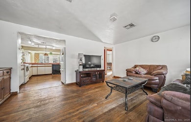 1101 Hickory Hill Rd, Thomaston, CT 06787 - photo 4