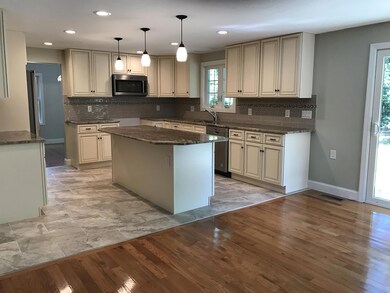 Kitchen, alt view