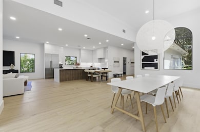 2557 Seminole Cir, West Palm Beach, FL 33409 - photo 6