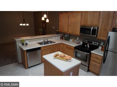 Nice kitchen for entertaining it