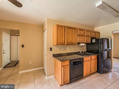 12713 Lampton Ln, Fort Washington, MD 20744 - photo 3