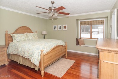 4421 Frontier Ave, Portage, MI 49024 - photo 5