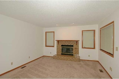 4813 Cedar Dr unit 62, West Des Moines, IA 50266 - photo 2
