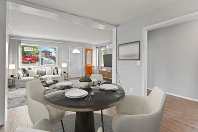 637 N Broadway St, Tekoa, WA 99033 - photo 5