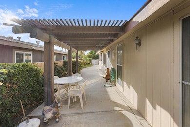 35360 Mexico Way, Thousand Palms, CA 92276 - photo 5