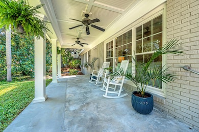3002WaterwayBlvd002