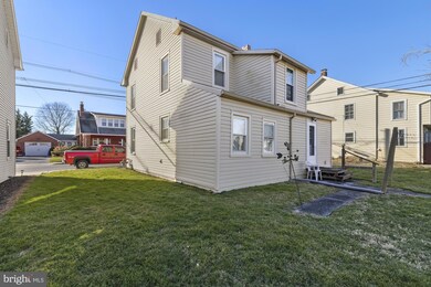 204 Lumber St, Littlestown, PA 17340 - photo 3