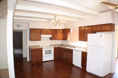 KITCHEN 4