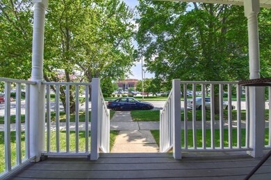 708 Chestnut St, Springfield, MA 01107 - photo 2