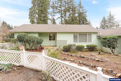 390 Salem Heights Ave S, Salem, OR 97302 - photo 4