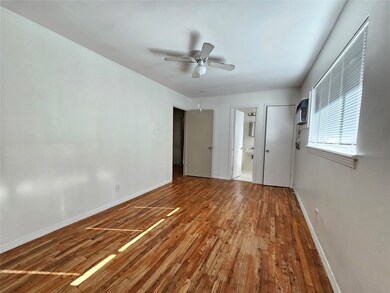 4311 W Alabama St unit 5, Houston, TX 77027 - photo 5