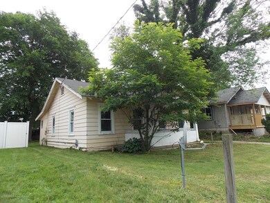 135 Anelve Ave, Neptune, NJ 07753 - photo 2