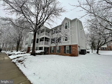 907 Woodbridge Ct unit L, Edgewood, MD 21040 - photo 2