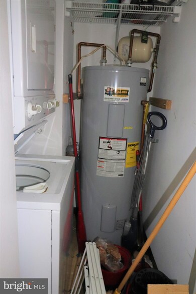 2502 Creekside Dr unit 2502, Newark, DE 19711 - photo 7