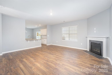 6020 Fort Bend Dr, Charlotte, NC 28214 - photo 5