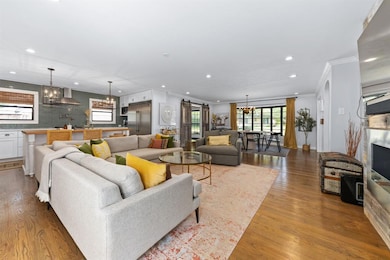 6144 Berwyn Ln, Dallas, TX 75214 - photo 6