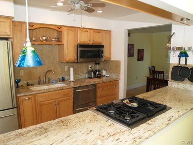 1728 W Whitehall St unit 1730, Allentown, PA 18104 - photo 2