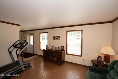35 Esopus Dr, Clifton Park, NY 12065 - photo 3
