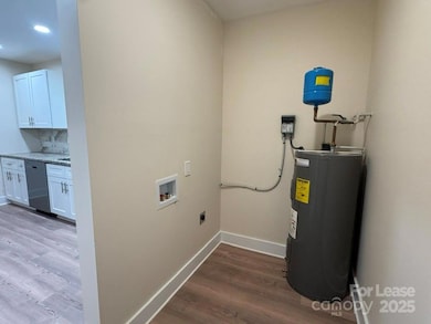 19612 Oak St unit 9, Cornelius, NC 28031 - photo 6