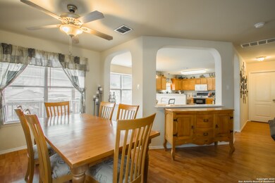 7407 Gamble Oak Dr, San Antonio, TX 78223 - photo 4