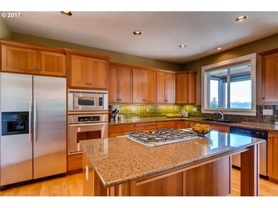 2624 Umpqua Ln, West Linn, OR 97068 - photo 7