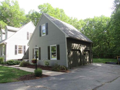 8 Cardinal Cir, Londonderry, NH 03053 - photo 6