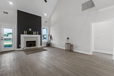 4165 Barnsley Loop-5