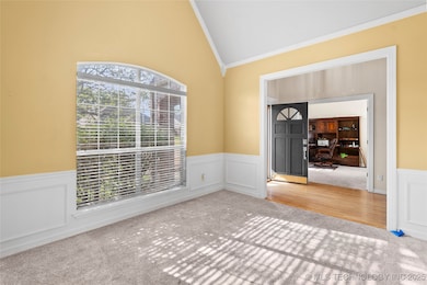 Formal dining or extra living space