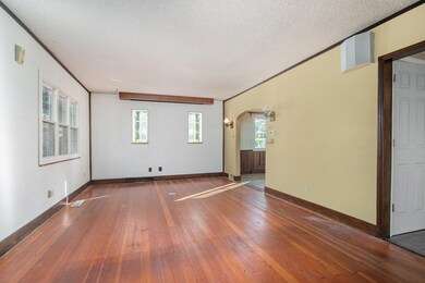 201 E Douglas St, Bangor, MI 49013 - photo 7