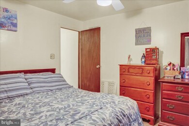 3321 Fremont St, Reading, PA 19605 - photo 6