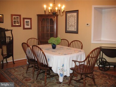 3876 Nanlyn Farm Cir, Doylestown, PA 18902 - photo 7