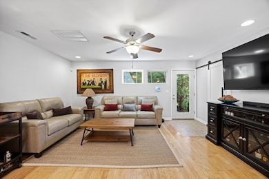 310 W 18th St, Chattanooga, TN 37408 - photo 5