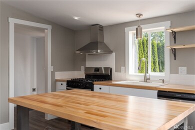 2951 Arnie Rd, Custer, WA 98240 - photo 7