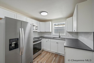 1012 E 8th St, Cheyenne, WY 82007 - photo 6