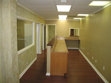 3841 Veterans Blvd unit 204, Metairie, LA 70002 - photo 3