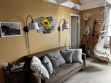 84 Wharf St unit c, Salem, MA 01970 - photo 3