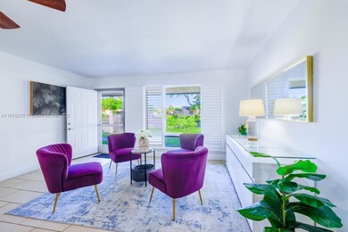 312 N Luna Ct, Hollywood, FL 33021 - photo 5