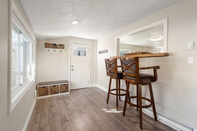 5 Lillian Ave, Rochdale, MA 01542 - photo 4