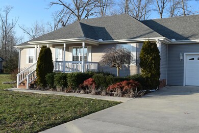 1098 Indian Springs Cir, Manchester, TN 37355 - photo 2