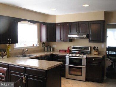 313 Surrey Rd, Cherry Hill, NJ 08002 - photo 5