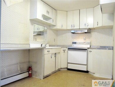 58 Mcguire St, Metuchen, NJ 08840 - photo 4