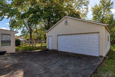 5209 Montgomery Ave, Franklin, OH 45005 - photo 4